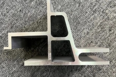 擠壓鋁型材具有哪些特點？